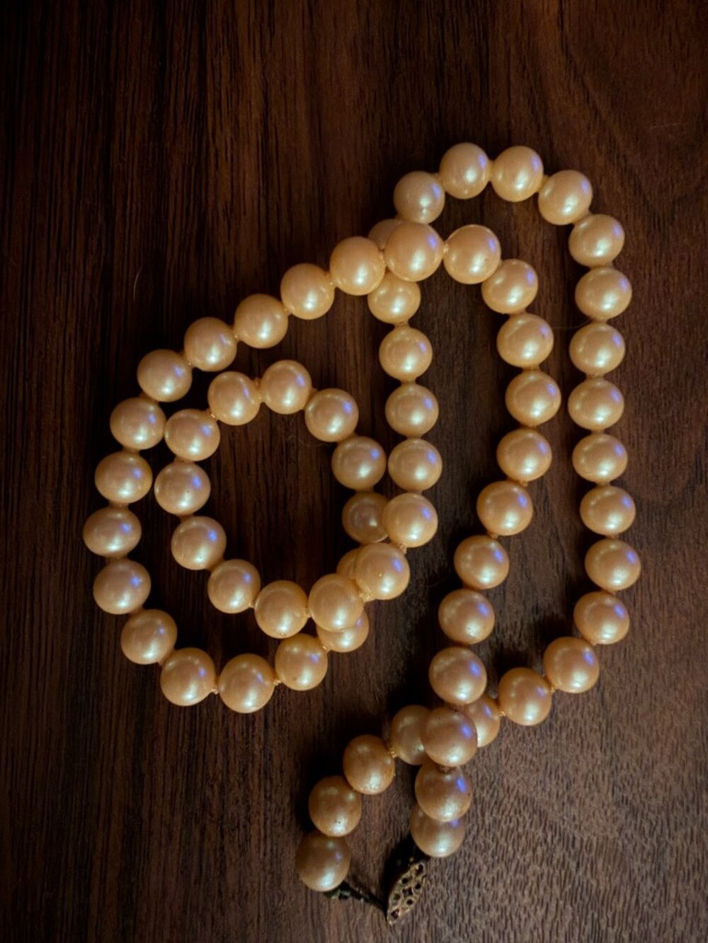 2 vintage pearl necklaces